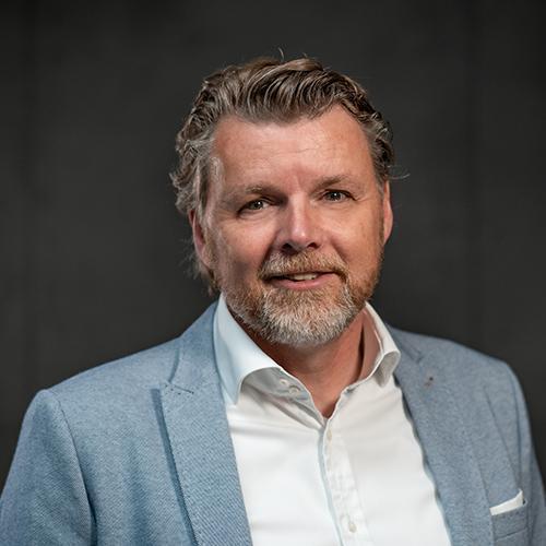 Frank Ewering